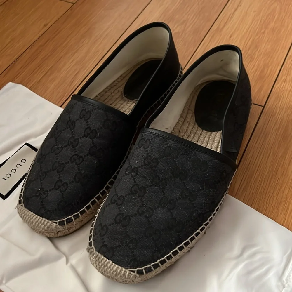 GUCCI!!Cloth espadrilles EUC women size 9 - Picture 3 of 5